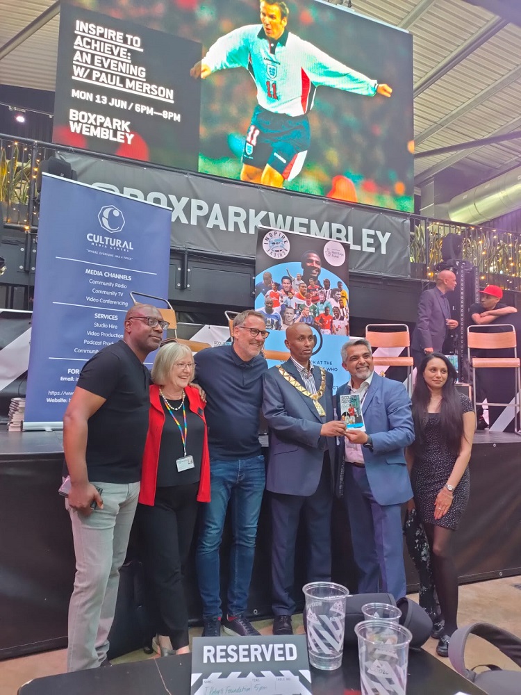 Paul Merson Inspires audience at BOXPARK Wembley